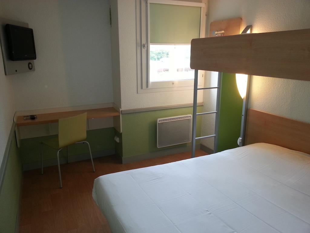 Ibis Budget Châteaudun Exteriör bild