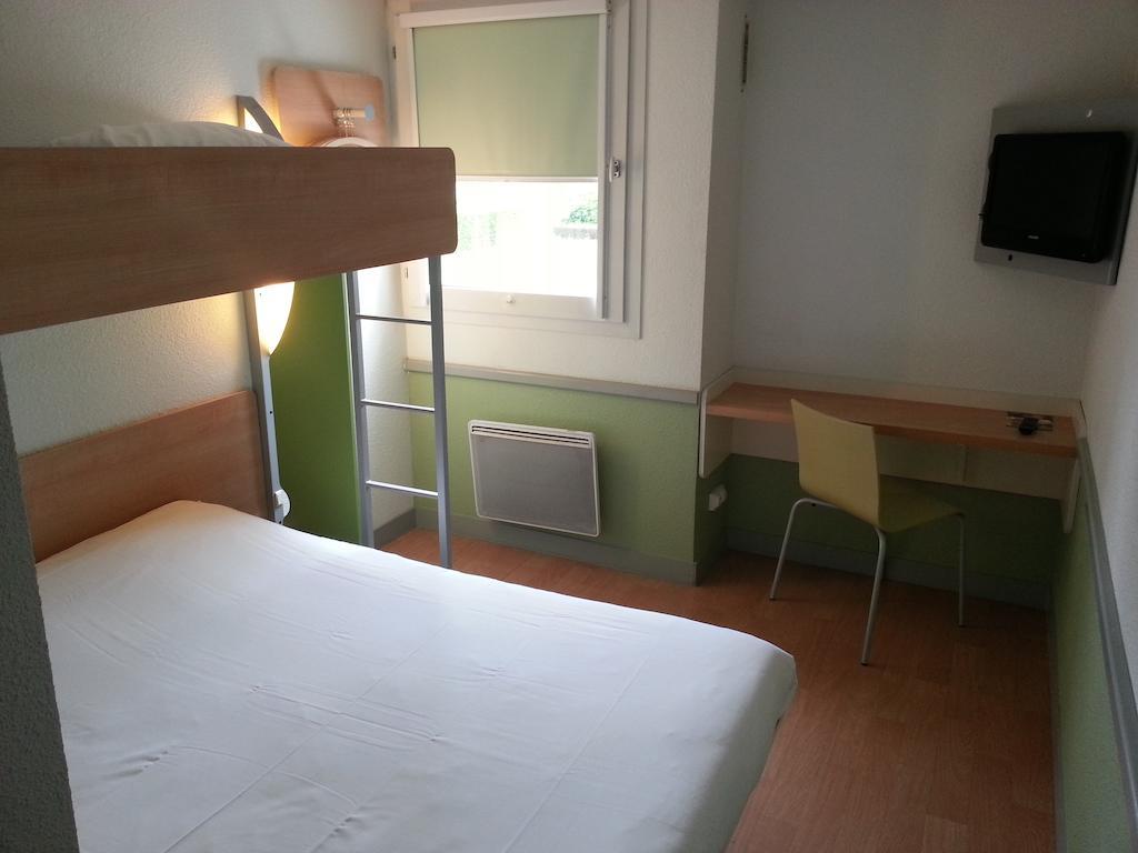 Ibis Budget Châteaudun Exteriör bild