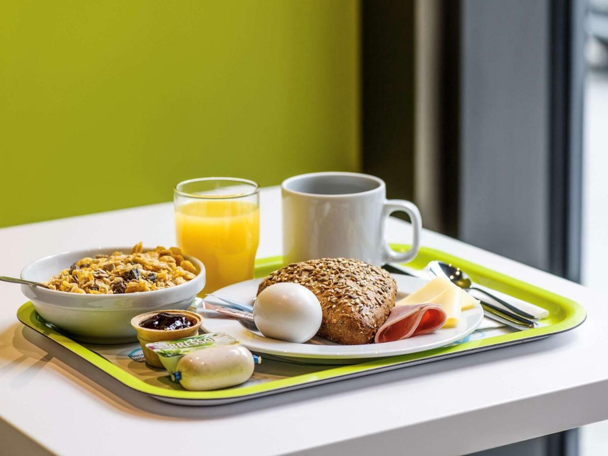 Ibis Budget Châteaudun Exteriör bild